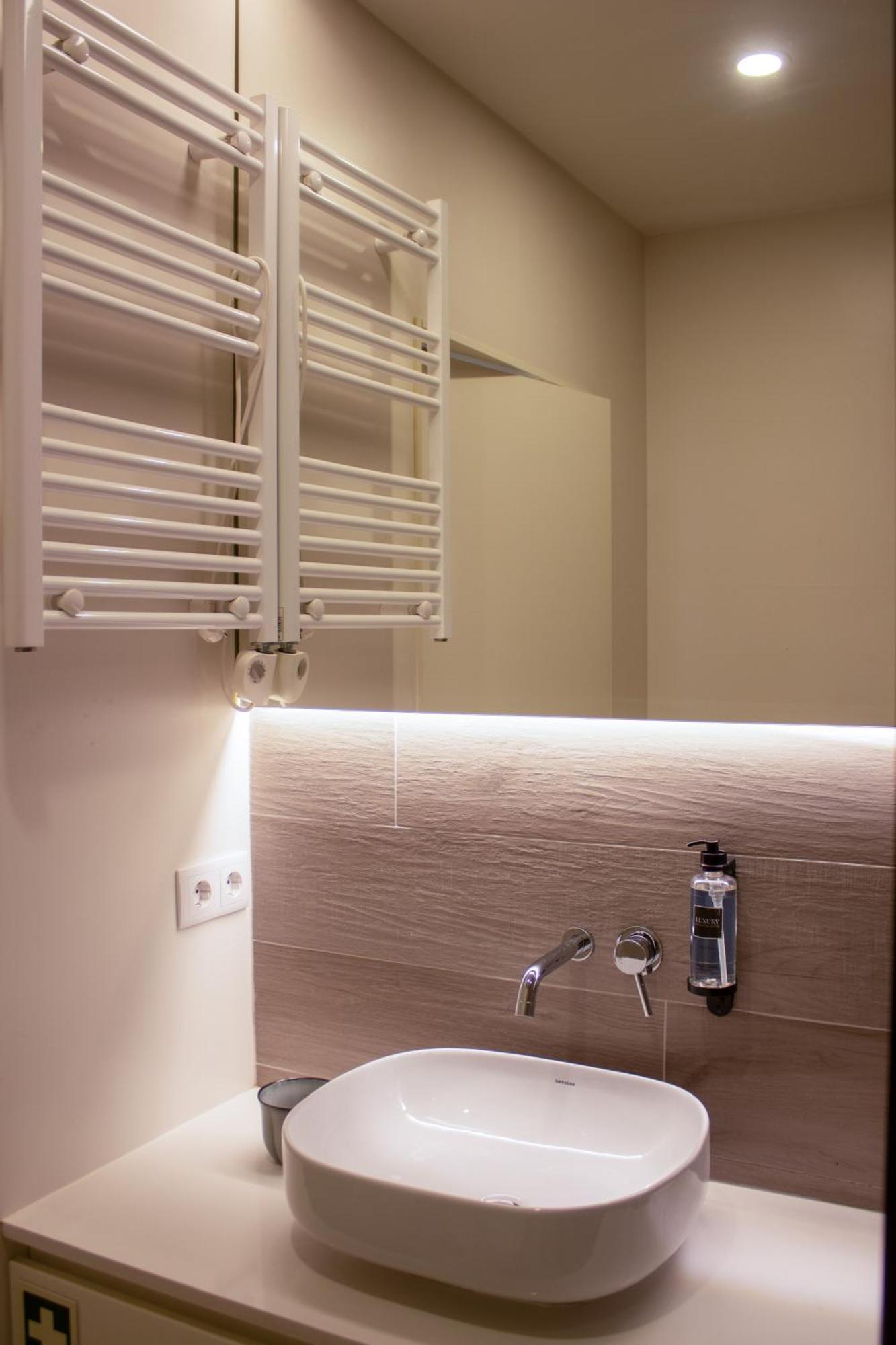 Orm - Sao Lazaro Apartment Porto Bagian luar foto